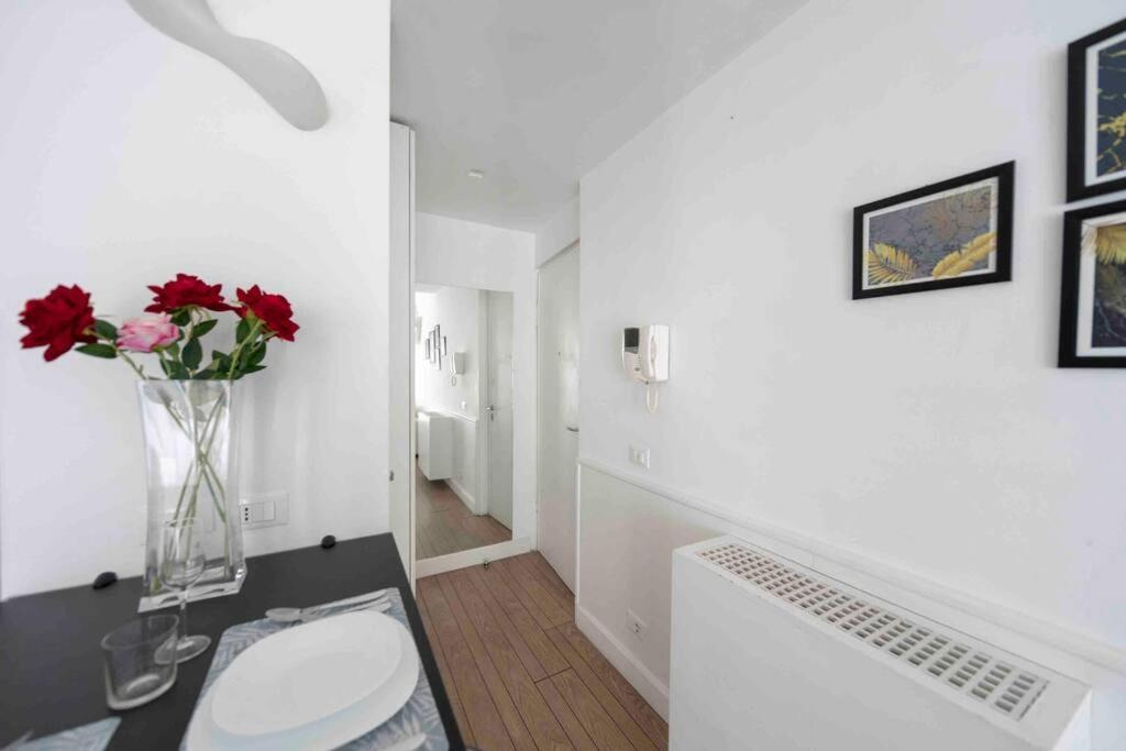 Piazza Di Spagna - Suite Frezza Roma Dış mekan fotoğraf